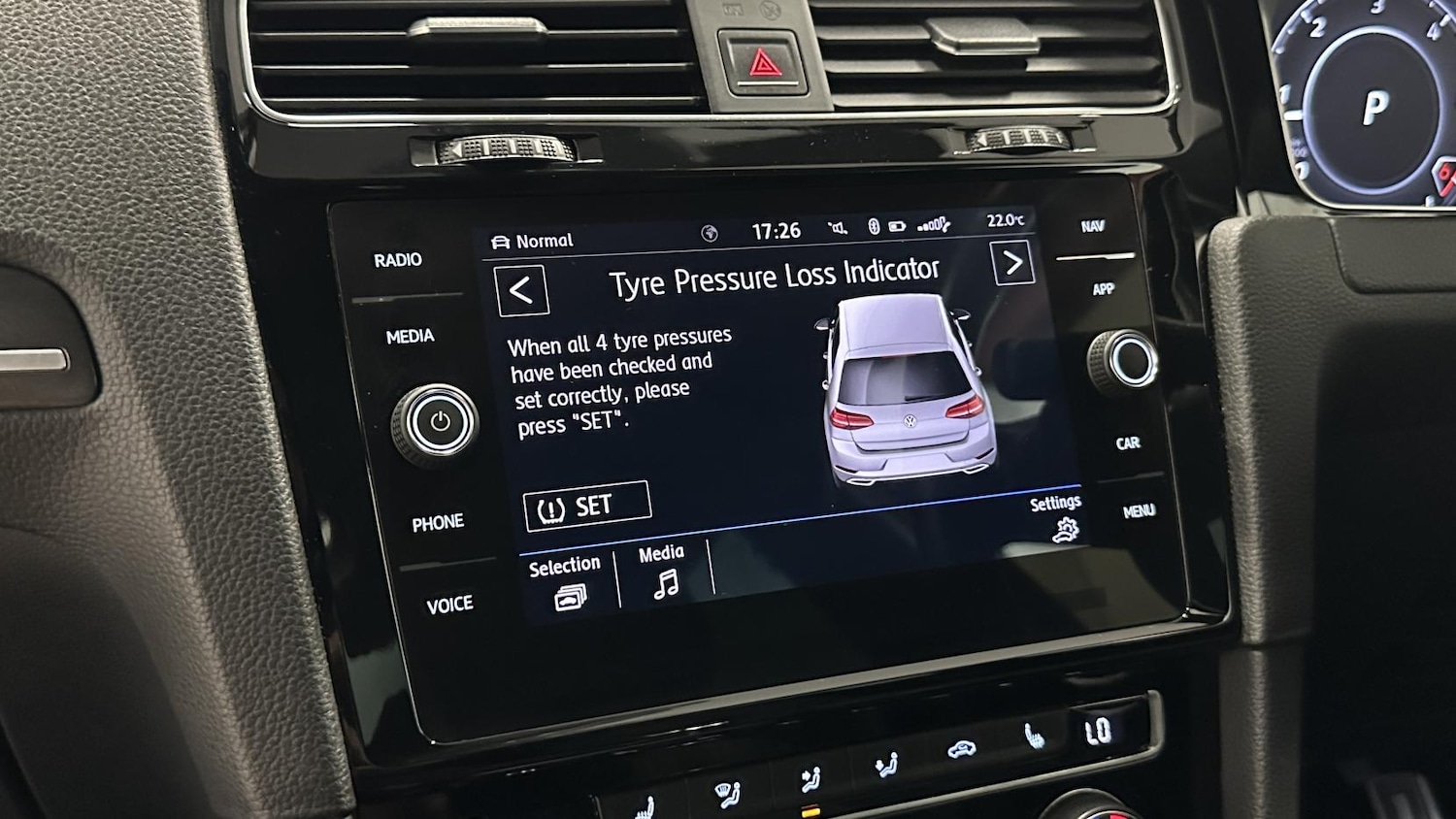 Used Volkswagen Golf 2018 for sale - 77109928: Photo 36