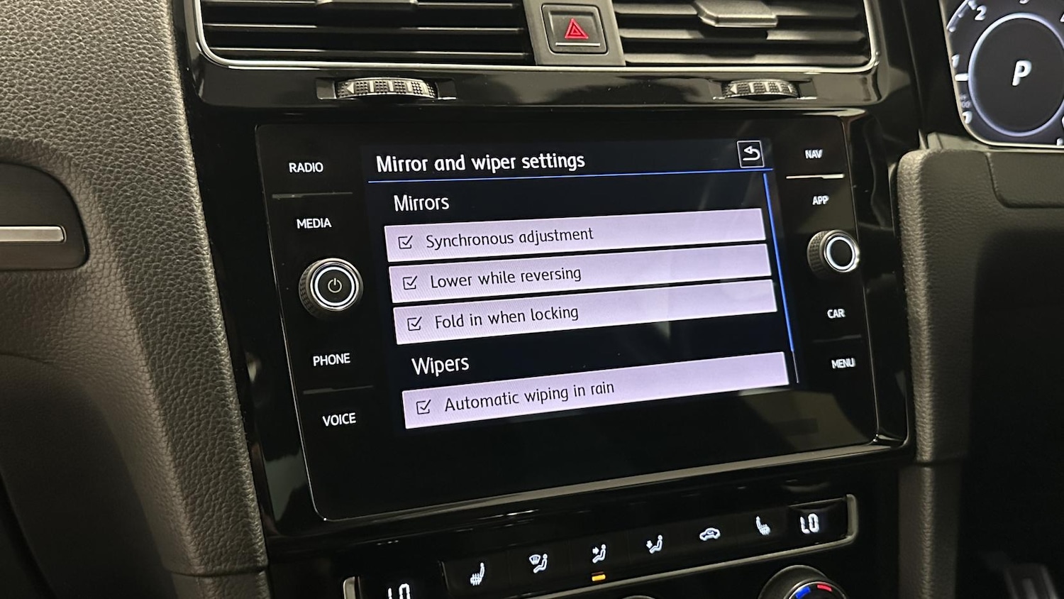 Used Volkswagen Golf 2018 for sale - 77109928: Photo 38