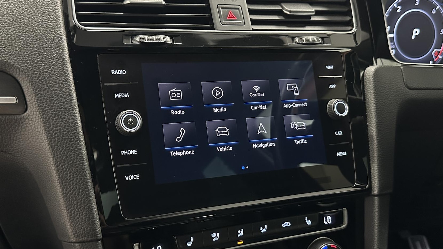 Used Volkswagen Golf 2018 for sale - 77109928: Photo 41