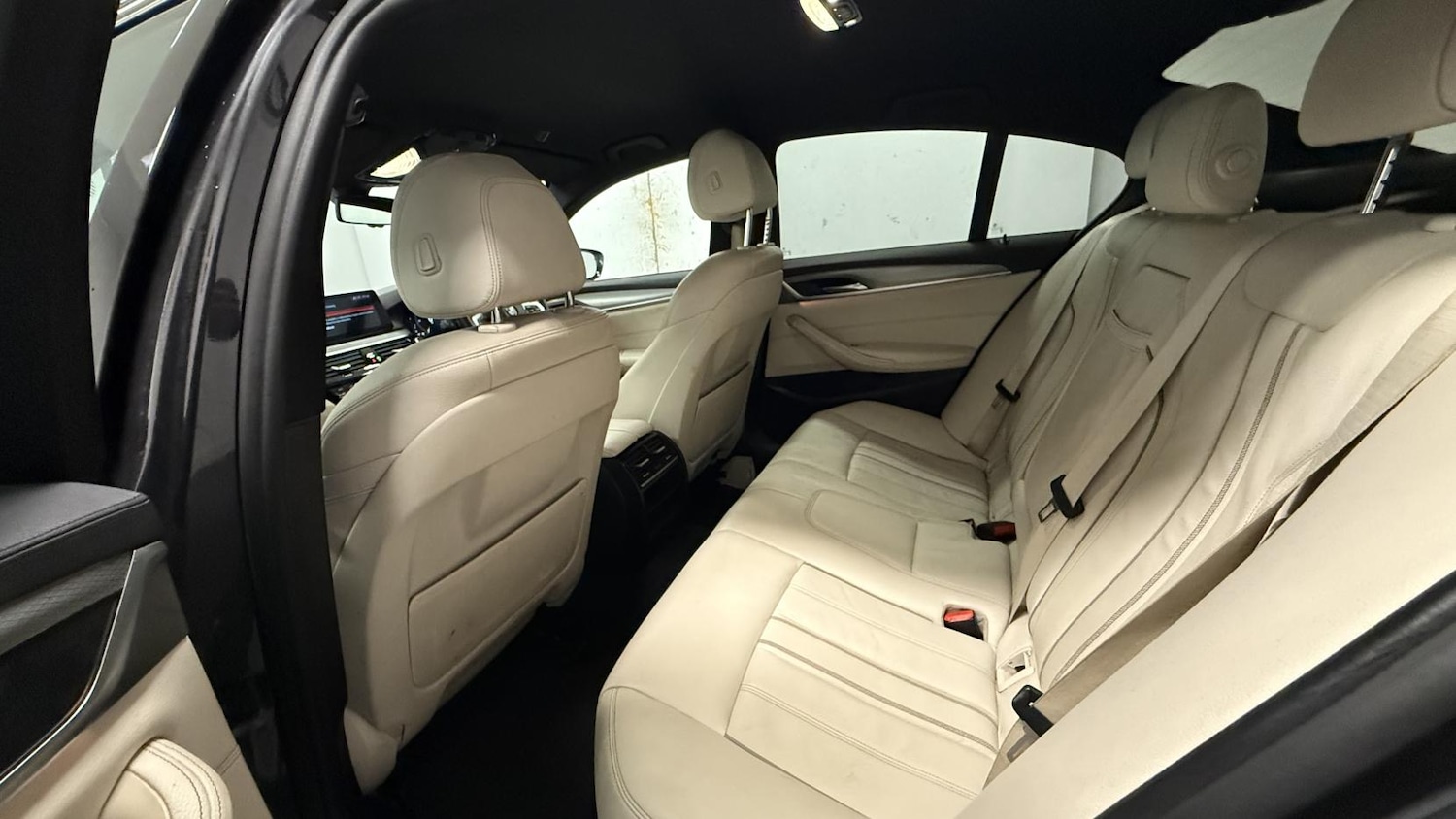 Used BMW 5 Series 2018 for sale - 77400188: Photo 14