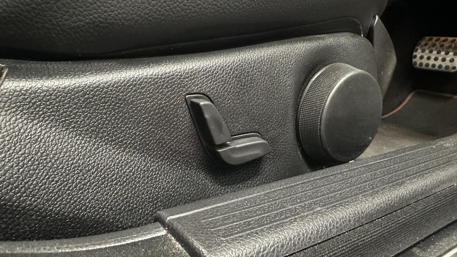 Used Mercedes-Benz C Class 2014 for sale - 78128929: Photo 12