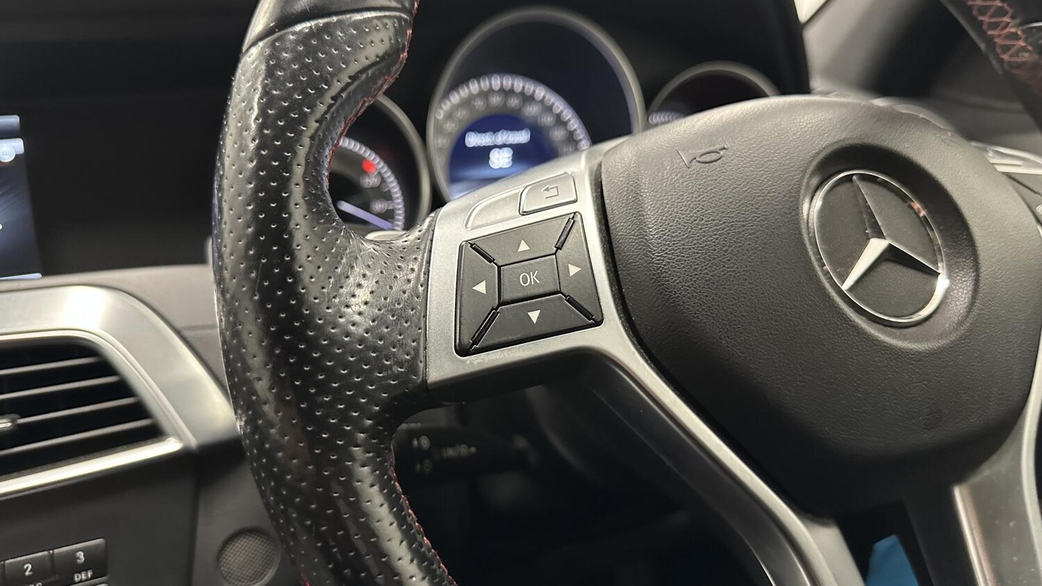 Used Mercedes-Benz C Class 2014 for sale - 78128929: Photo 20