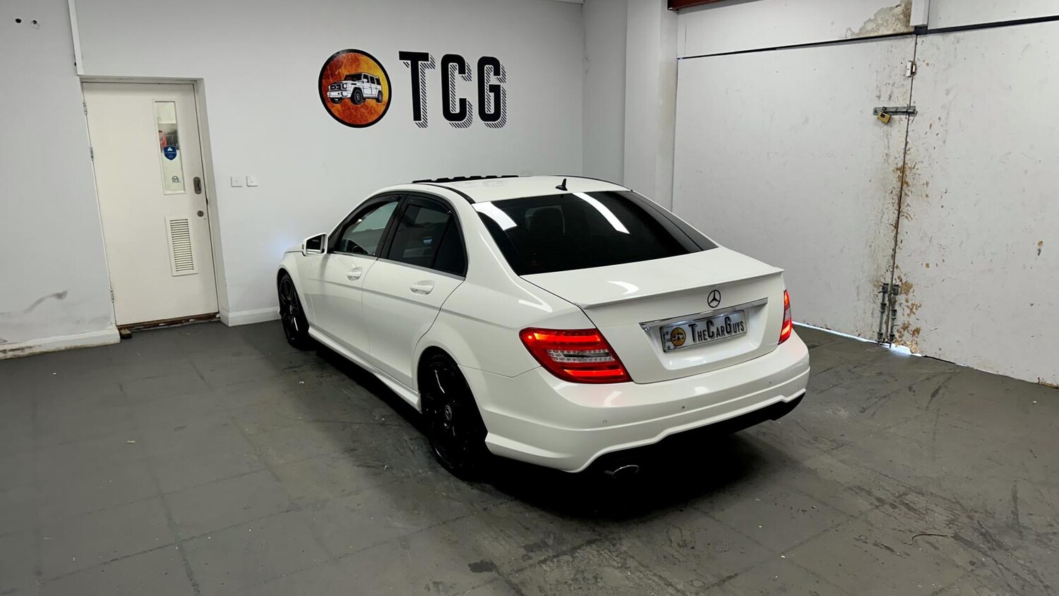 Used Mercedes-Benz C Class 2014 for sale - 78128929: Photo 22