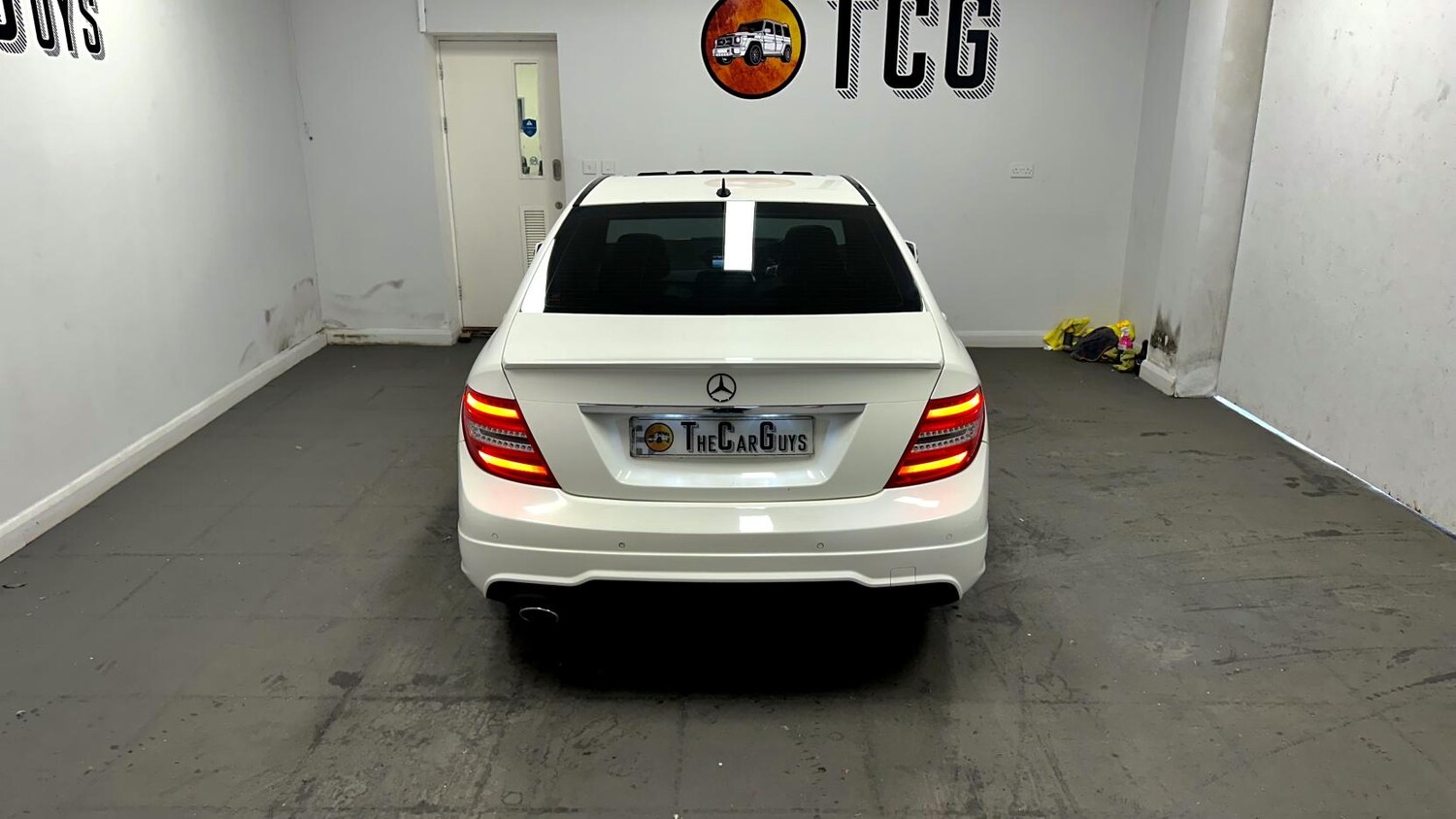 Used Mercedes-Benz C Class 2014 for sale - 78128929: Photo 23