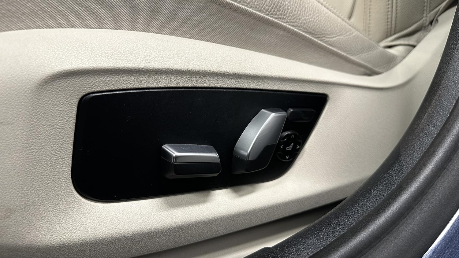 Used BMW 5 Series 2020 for sale - 78005588: Photo 13