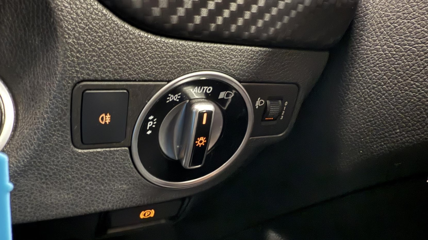 Used Mercedes-Benz A-Class 2016 for sale - 77289552: Photo 37