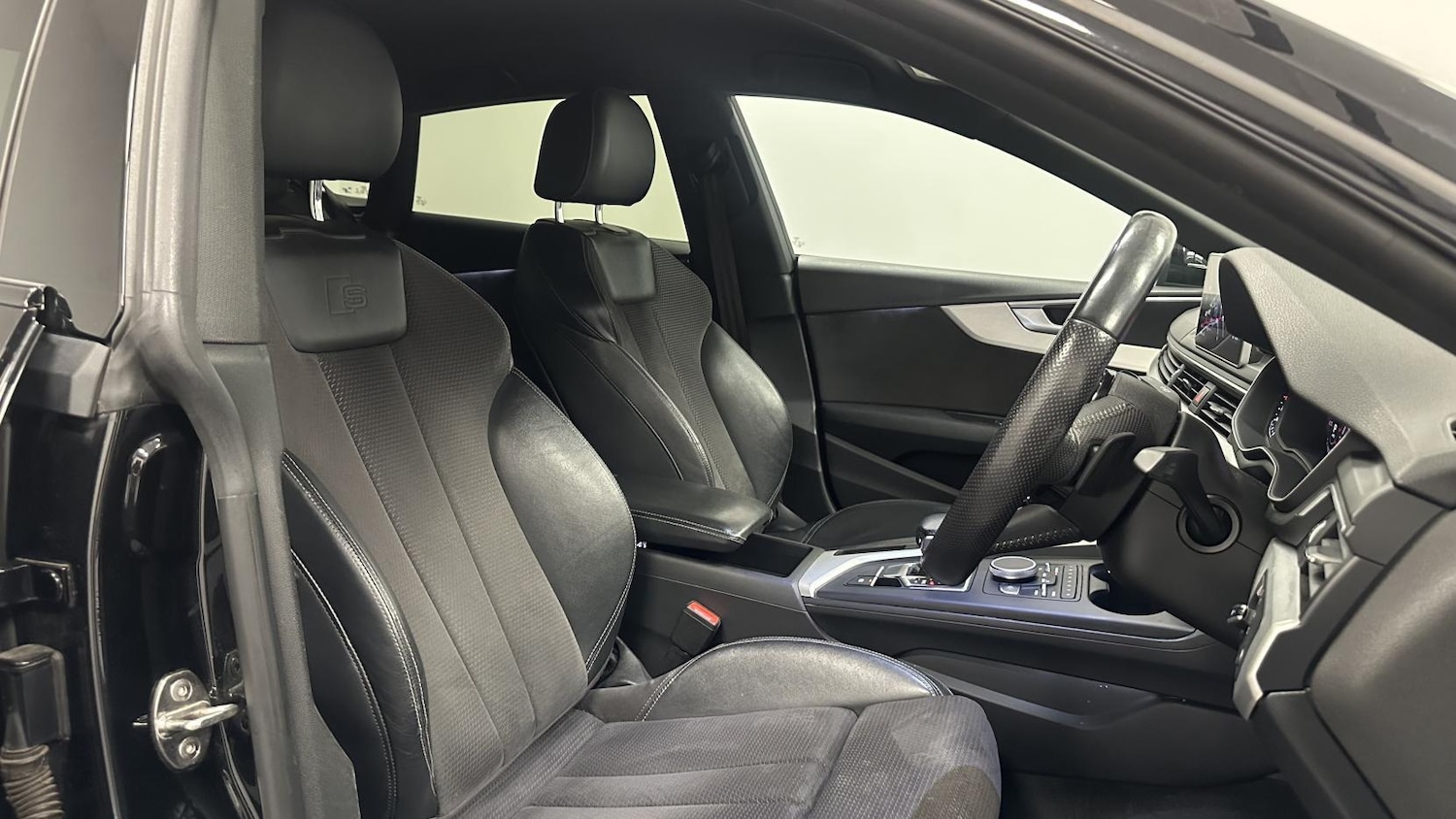 Used Audi A5 2017 for sale - 78148625: Photo 13