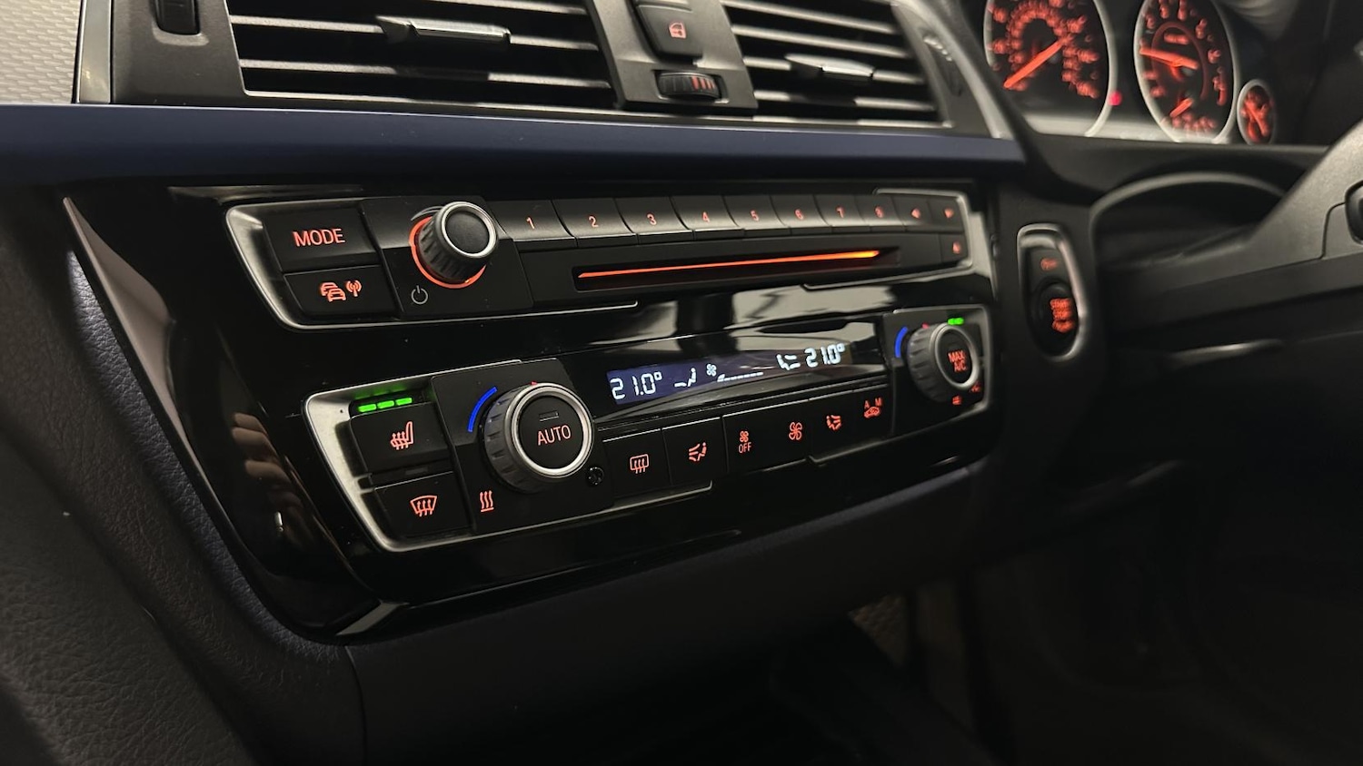 Used BMW 3 Series 2016 for sale - 77653320: Photo 26