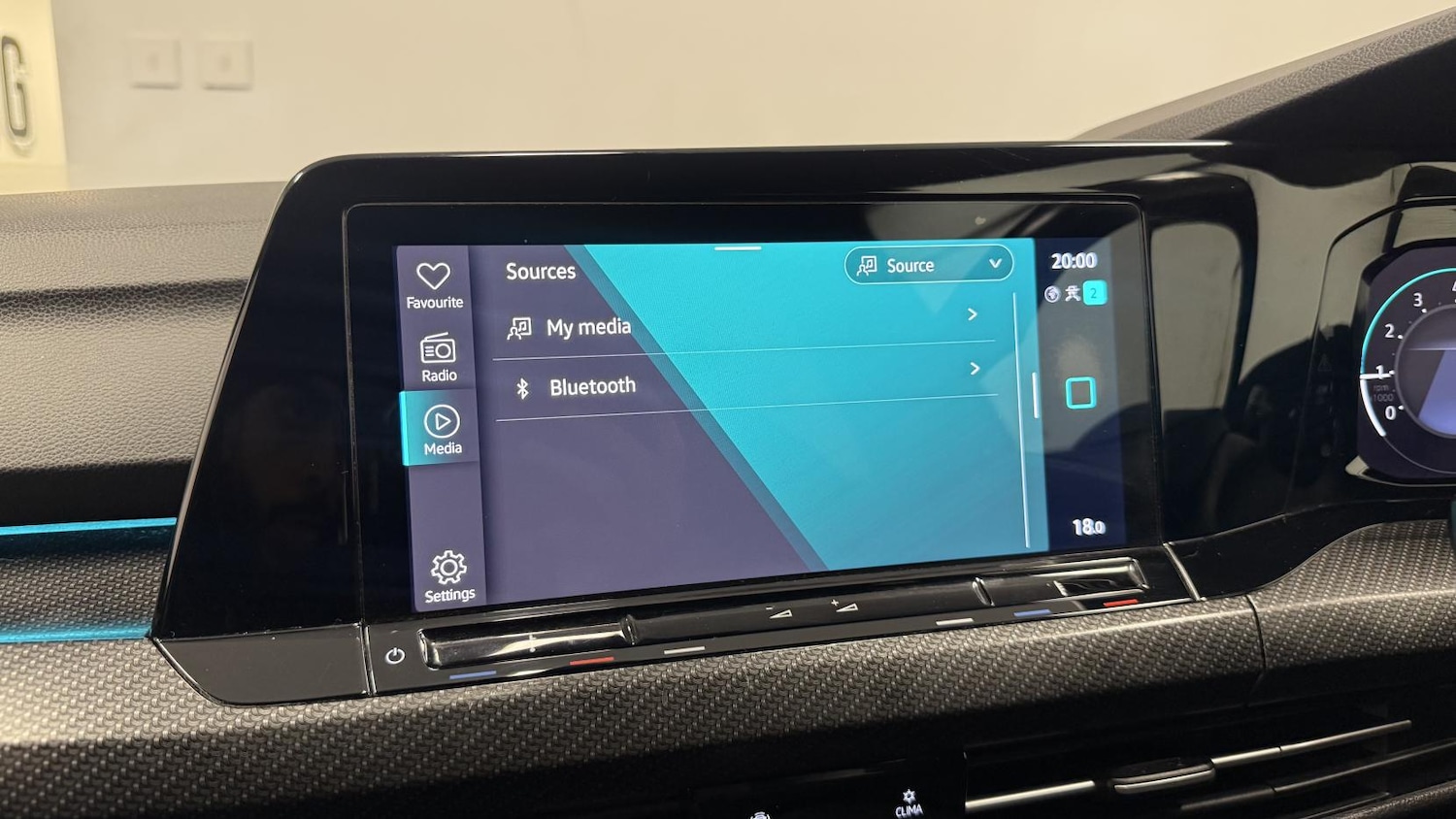 Used Volkswagen Golf 2021 for sale - 78005597: Photo 32