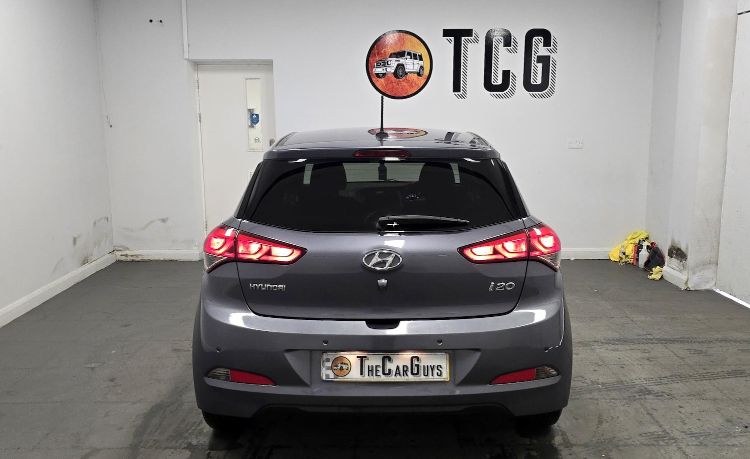 Used Hyundai i20 2018 for sale - 77573145: Photo 24