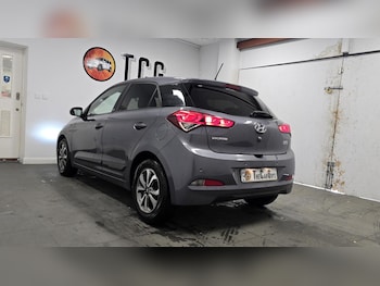 Used Hyundai i20 2018 for sale - 77573145: Photo