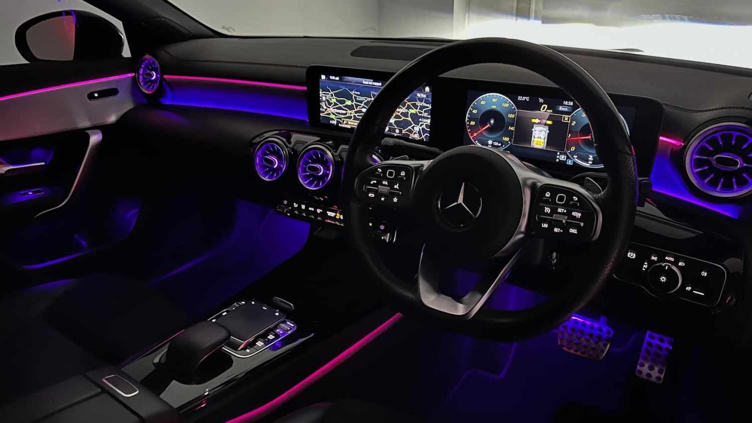 Used Mercedes-Benz A-Class 2018 for sale - 77304025: Photo 2