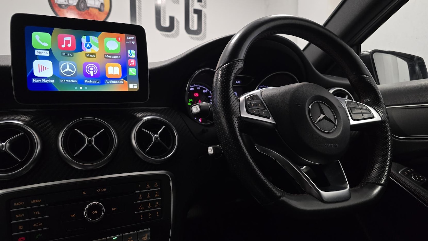 Used Mercedes-Benz A-Class 2018 for sale - 78067651: Photo 2