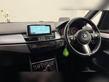 Used BMW 2 Series 2018 for sale - 77189621: Photo