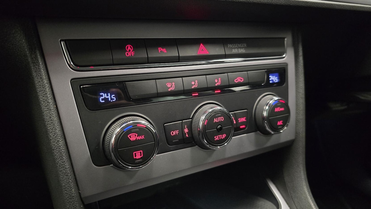 Used SEAT Leon 2017 for sale - 77109959: Photo 20