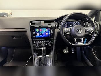 Used Volkswagen Golf 2018 for sale - 78736650: Photo