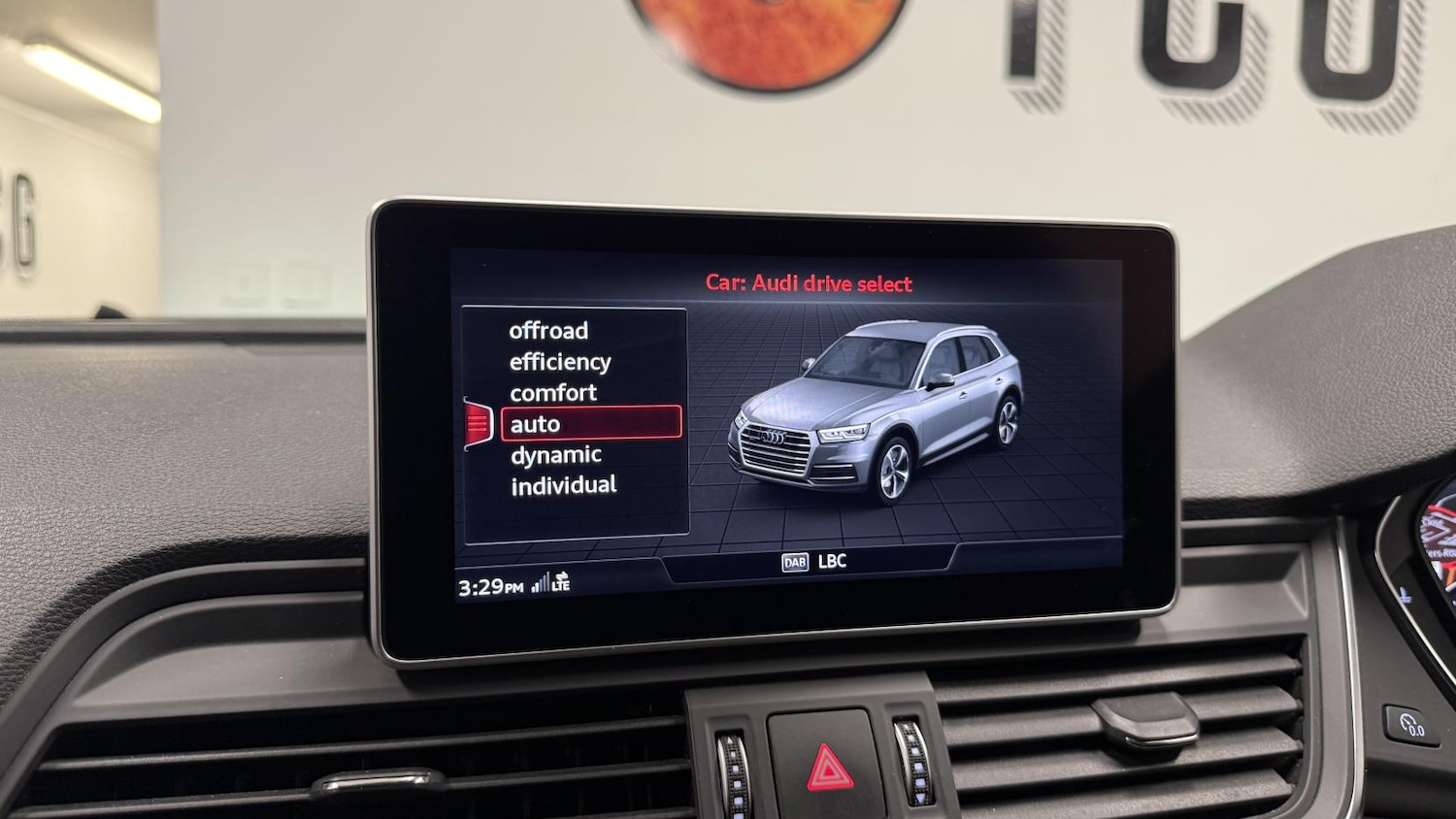 Used Audi Q5 2017 for sale - 77189619: Photo 25