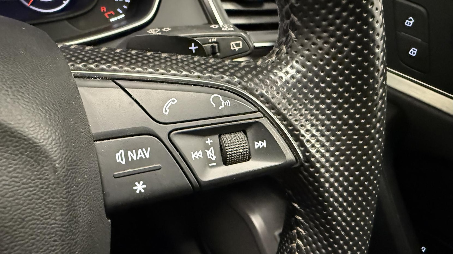 Used Audi Q5 2017 for sale - 77189619: Photo 39