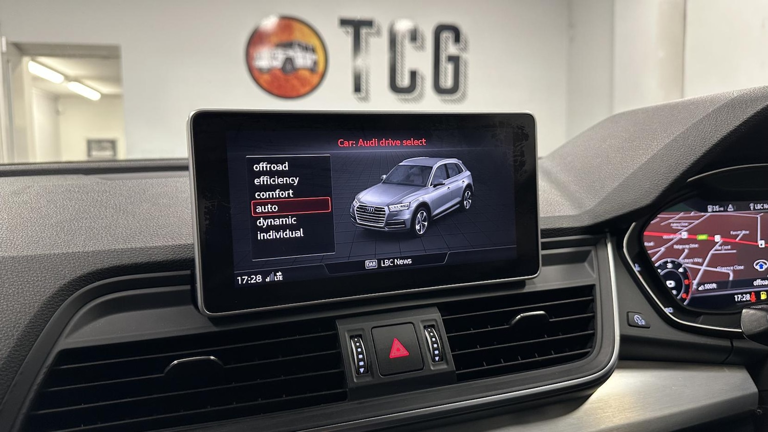 Used Audi Q5 2018 for sale - 77938608: Photo 24