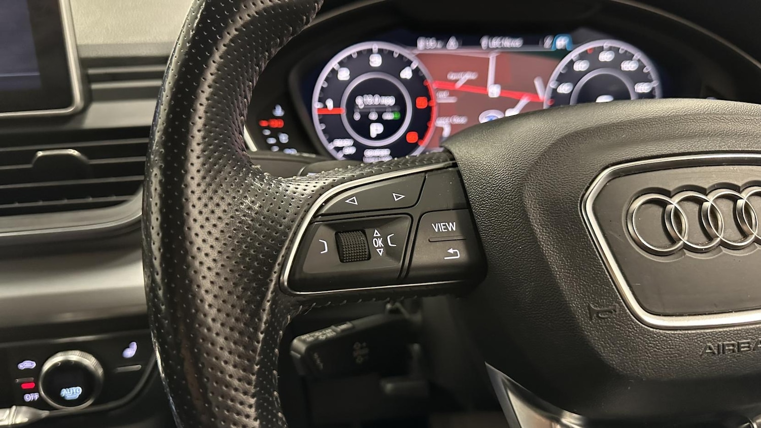 Used Audi Q5 2018 for sale - 77938608: Photo 34