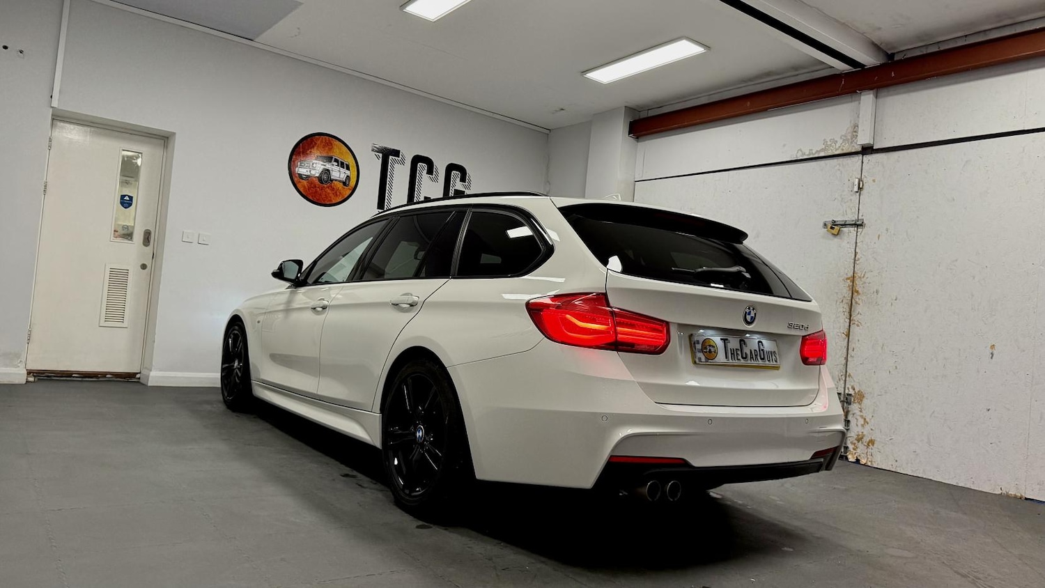 Used BMW 3 Series 2019 for sale - 77193070: Photo 12