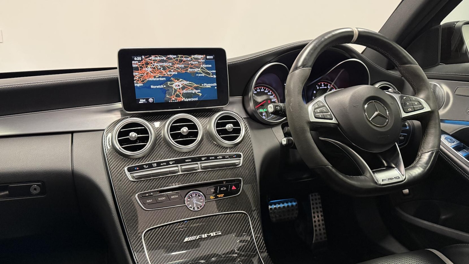 Used Mercedes-Benz C Class 2015 for sale - 77109973: Photo 19