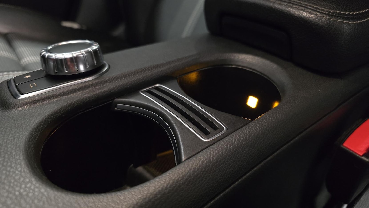 Used Mercedes-Benz GLA 2018 for sale - 77201699: Photo 17