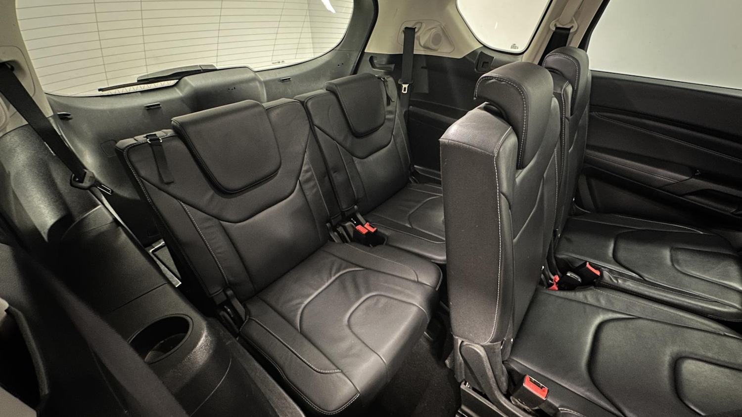 Used Ford S-Max 2017 for sale - 77750450: Photo 16