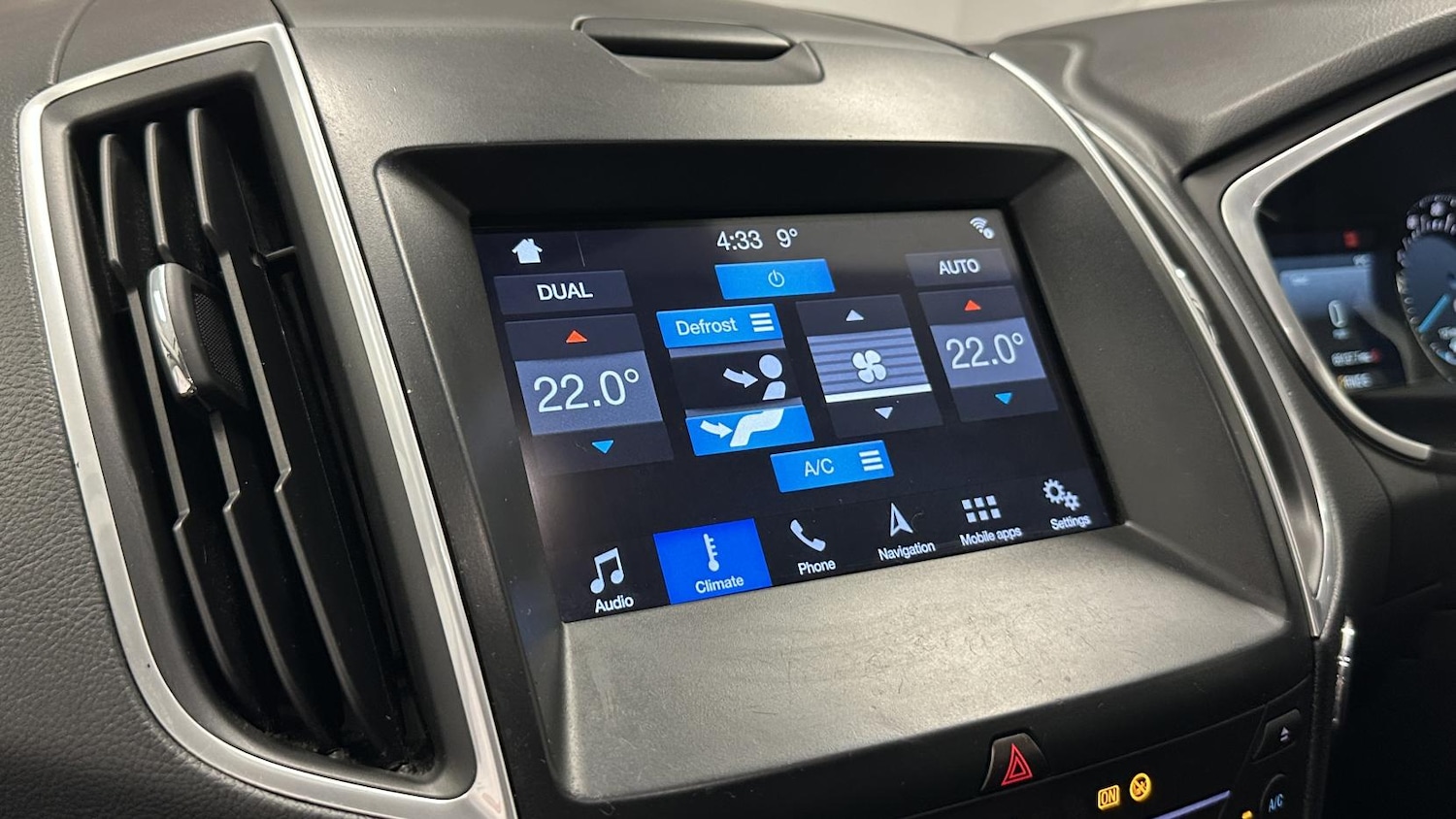 Used Ford S-Max 2017 for sale - 77750450: Photo 31