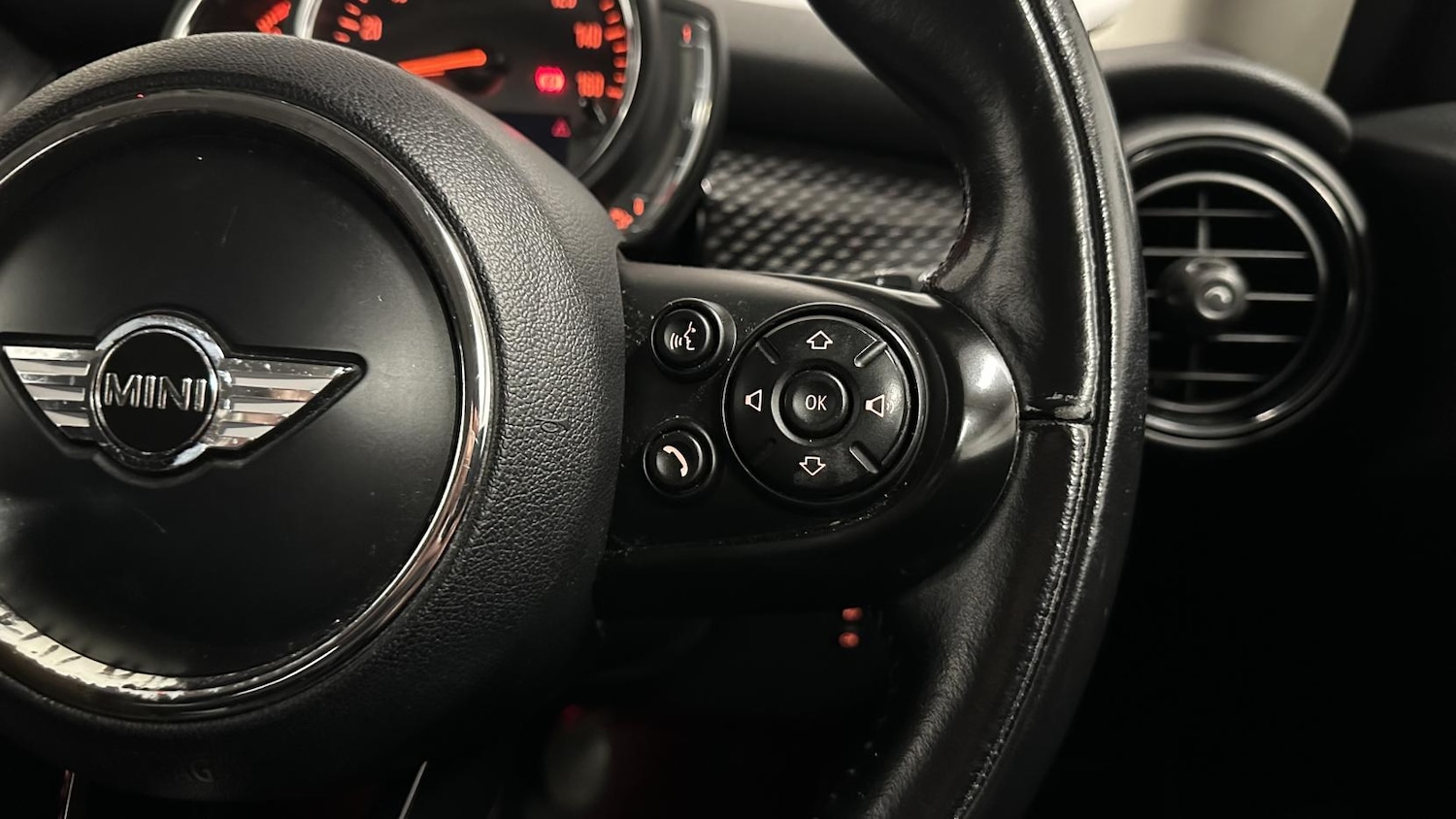 Used MINI Hatch 2017 for sale - 77189607: Photo 19