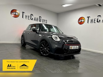 Used MINI Hatch 2017 for sale - 77189607: Photo