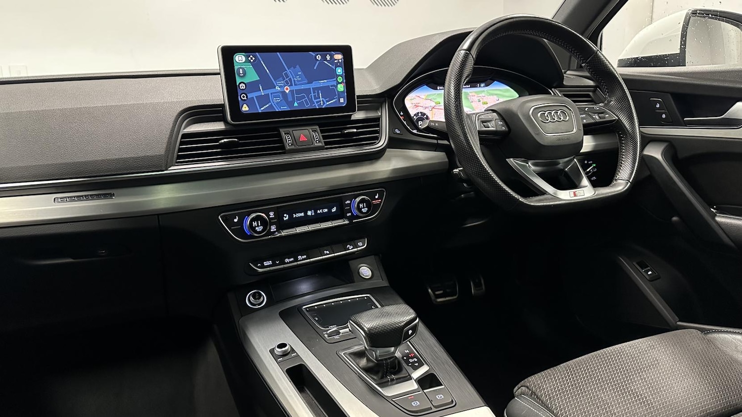 Used Audi Q5 2017 for sale - 77644121: Photo 2