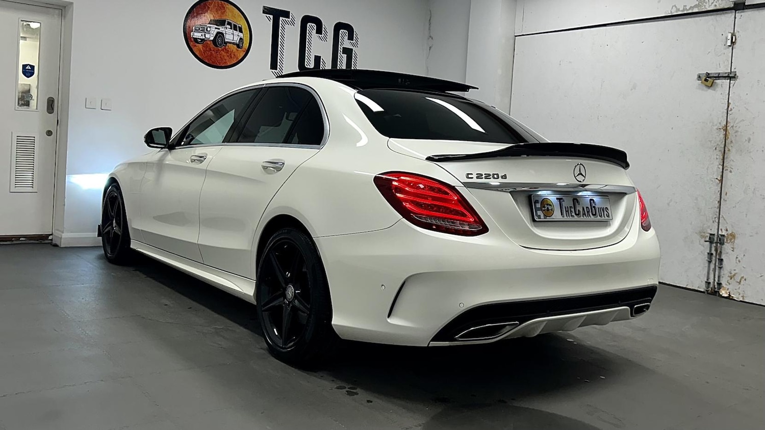 Used Mercedes-Benz C Class 2017 for sale - 77326504: Photo 27