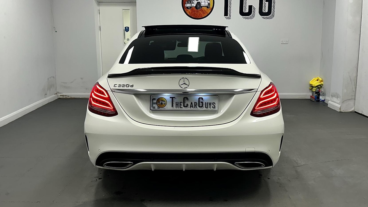 Used Mercedes-Benz C Class 2017 for sale - 77326504: Photo 28