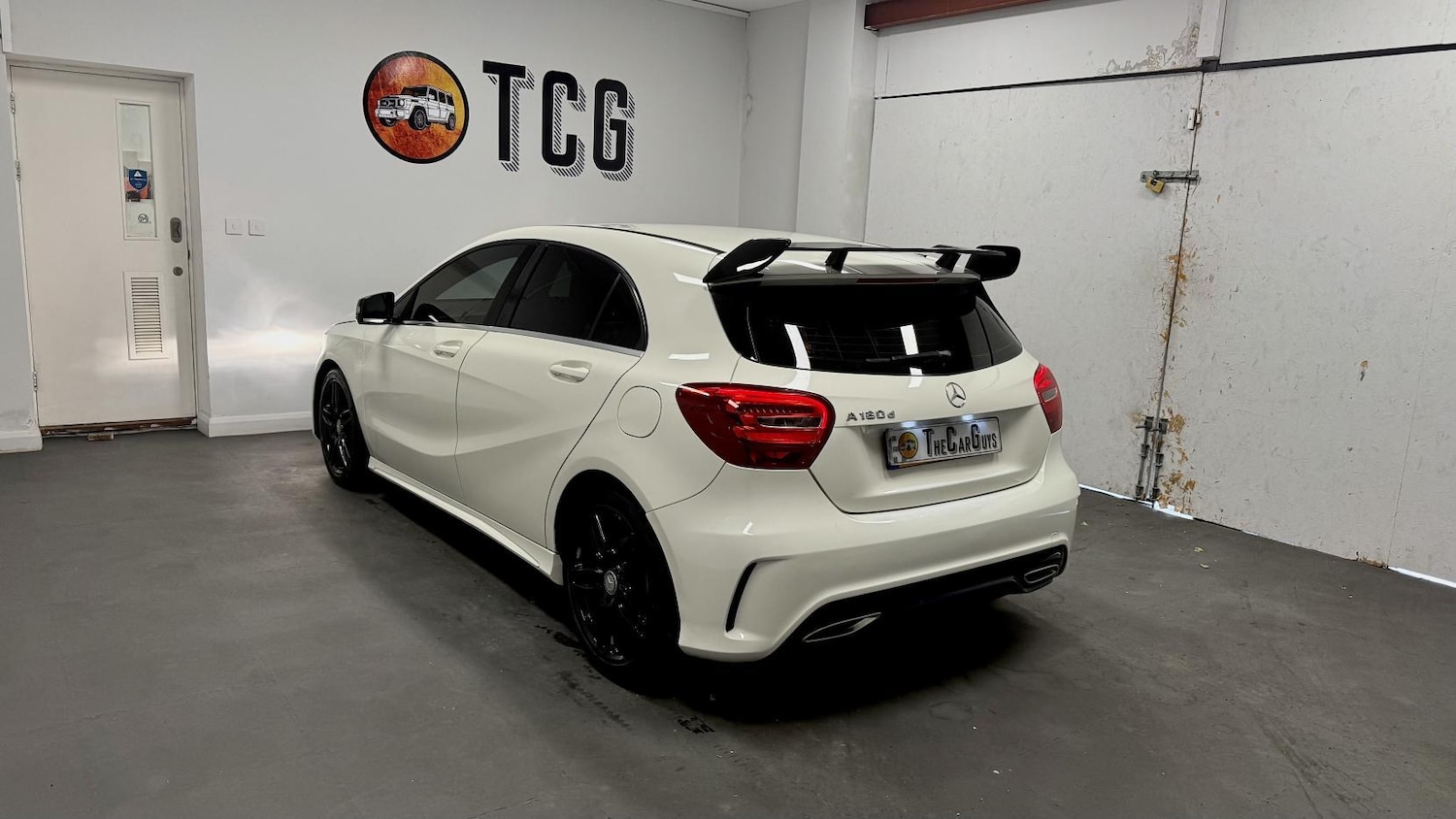 Used Mercedes-Benz A-Class 2017 for sale - 78005598: Photo 32
