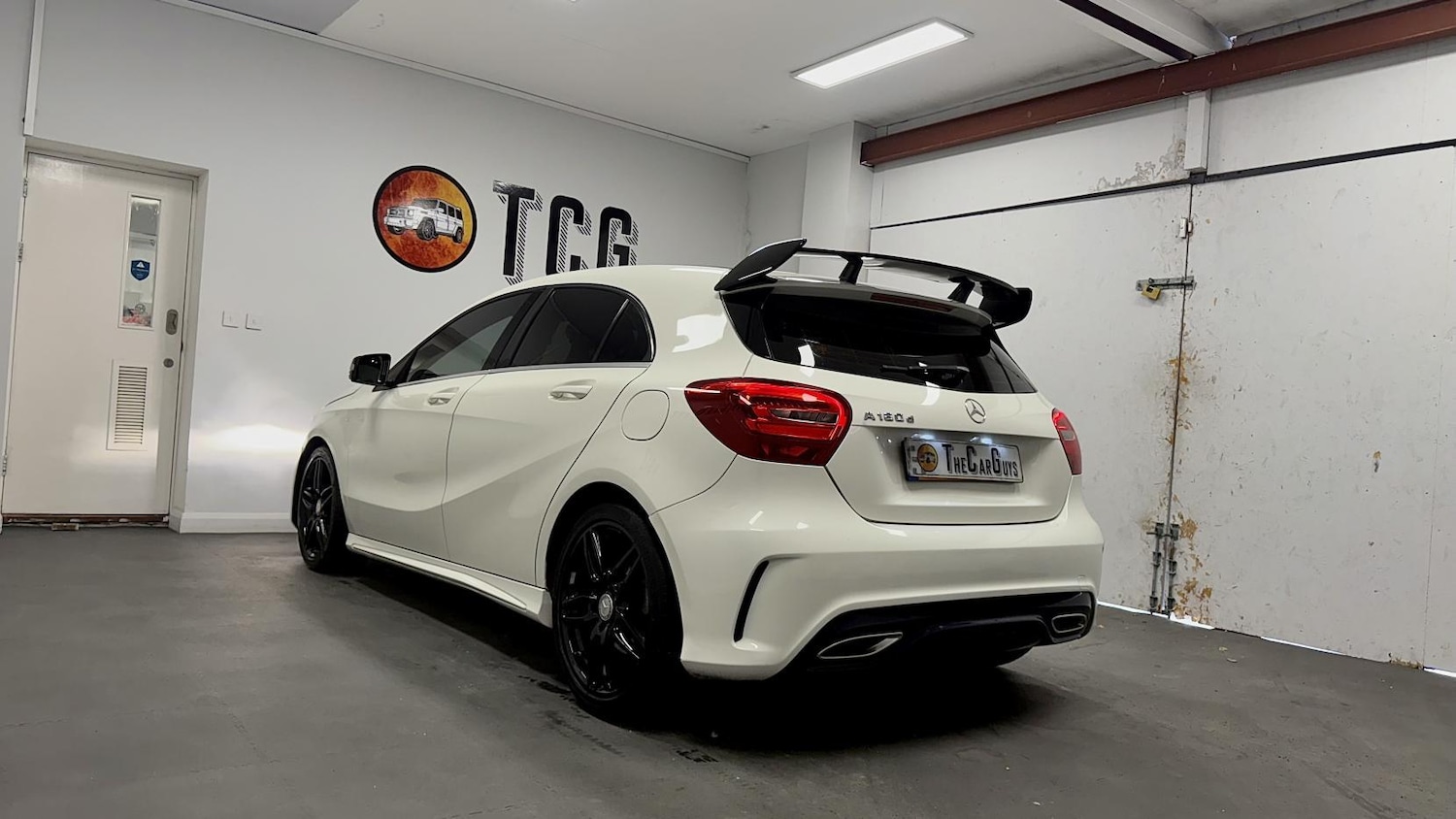 Used Mercedes-Benz A-Class 2017 for sale - 78005598: Photo 4