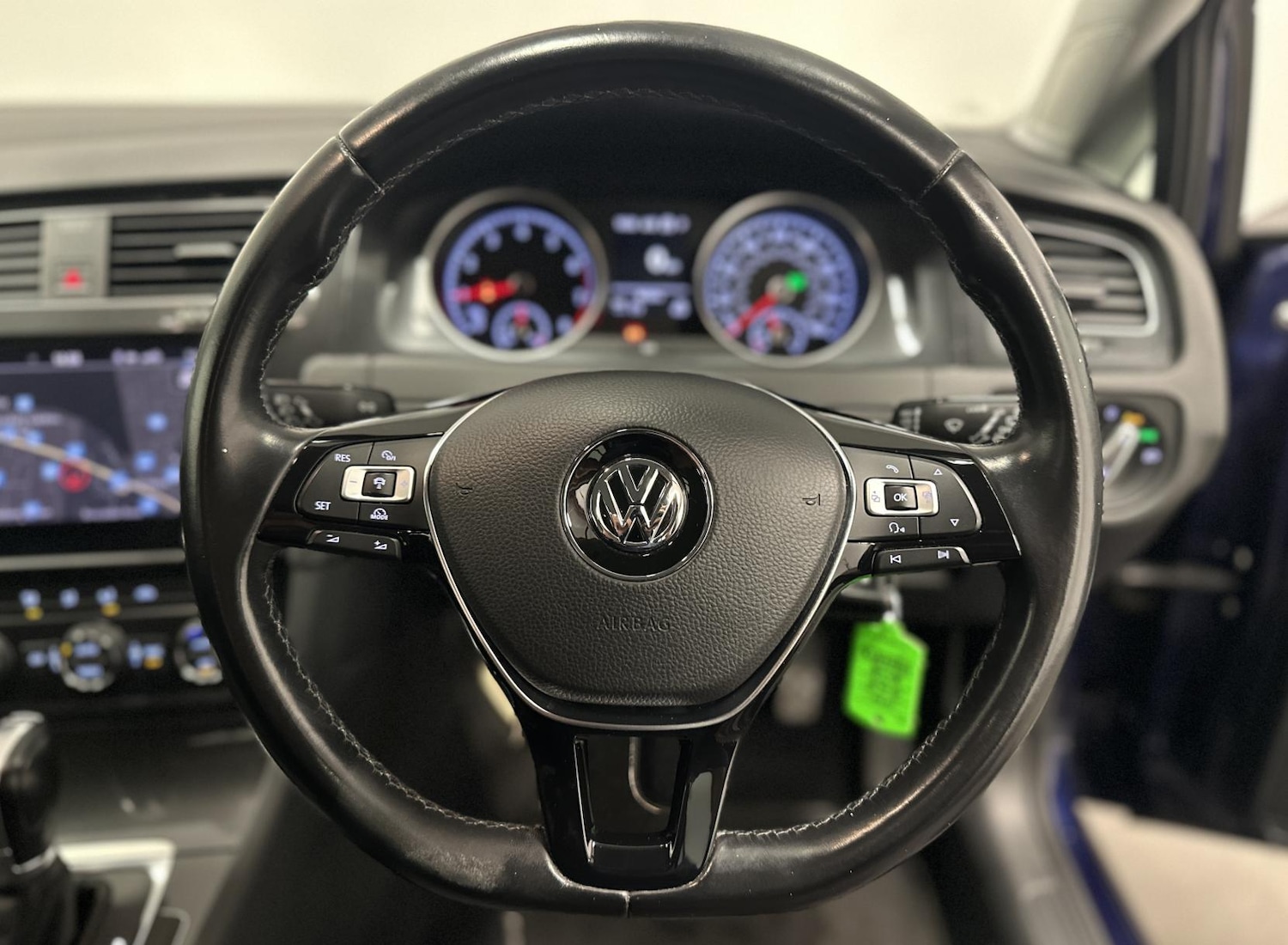 Used Volkswagen Golf 2018 for sale - 77140992: Photo 11