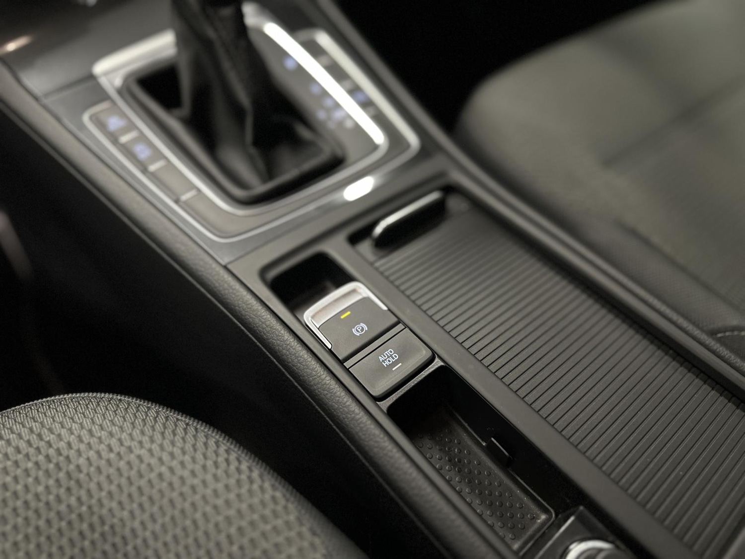 Used Volkswagen Golf 2018 for sale - 77140992: Photo 18