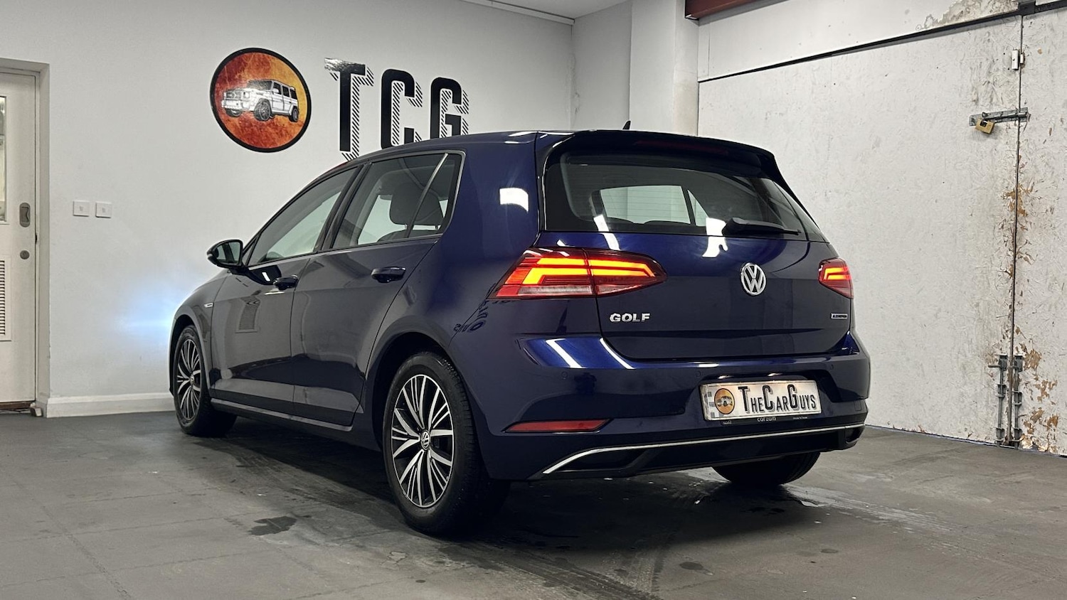 Used Volkswagen Golf 2018 for sale - 77140992: Photo 3