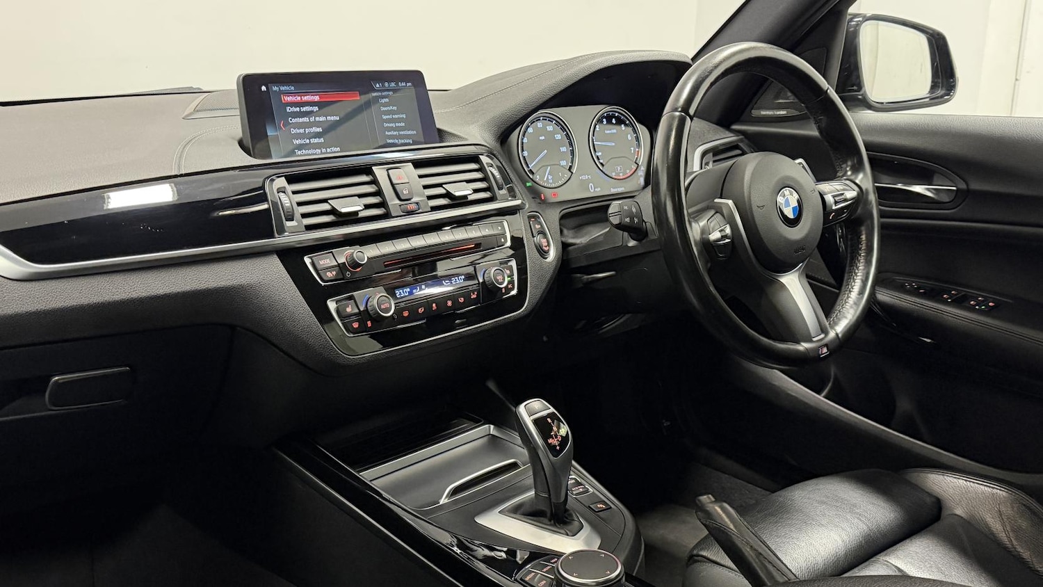 Used BMW 1 Series 2018 for sale - 78109619: Photo 2