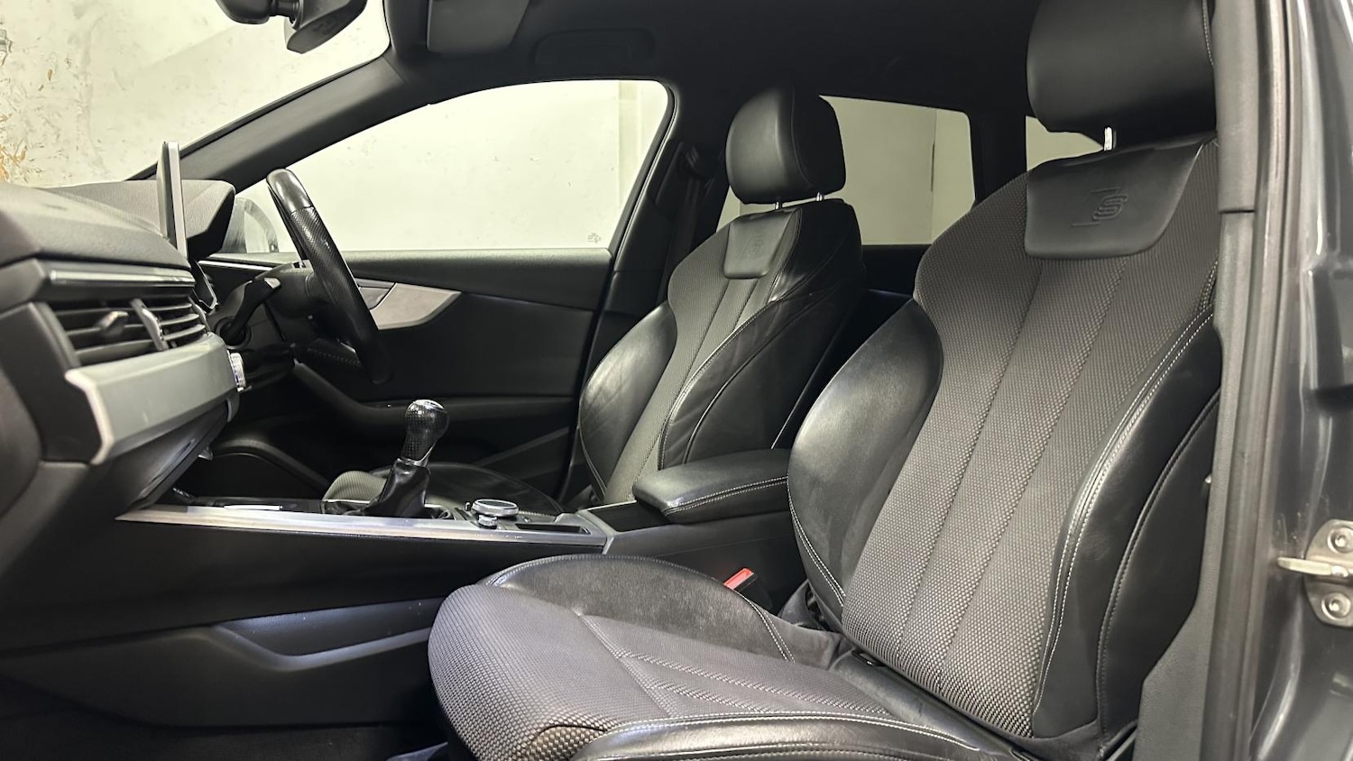 Used Audi A4 2016 for sale - 77251514: Photo 34