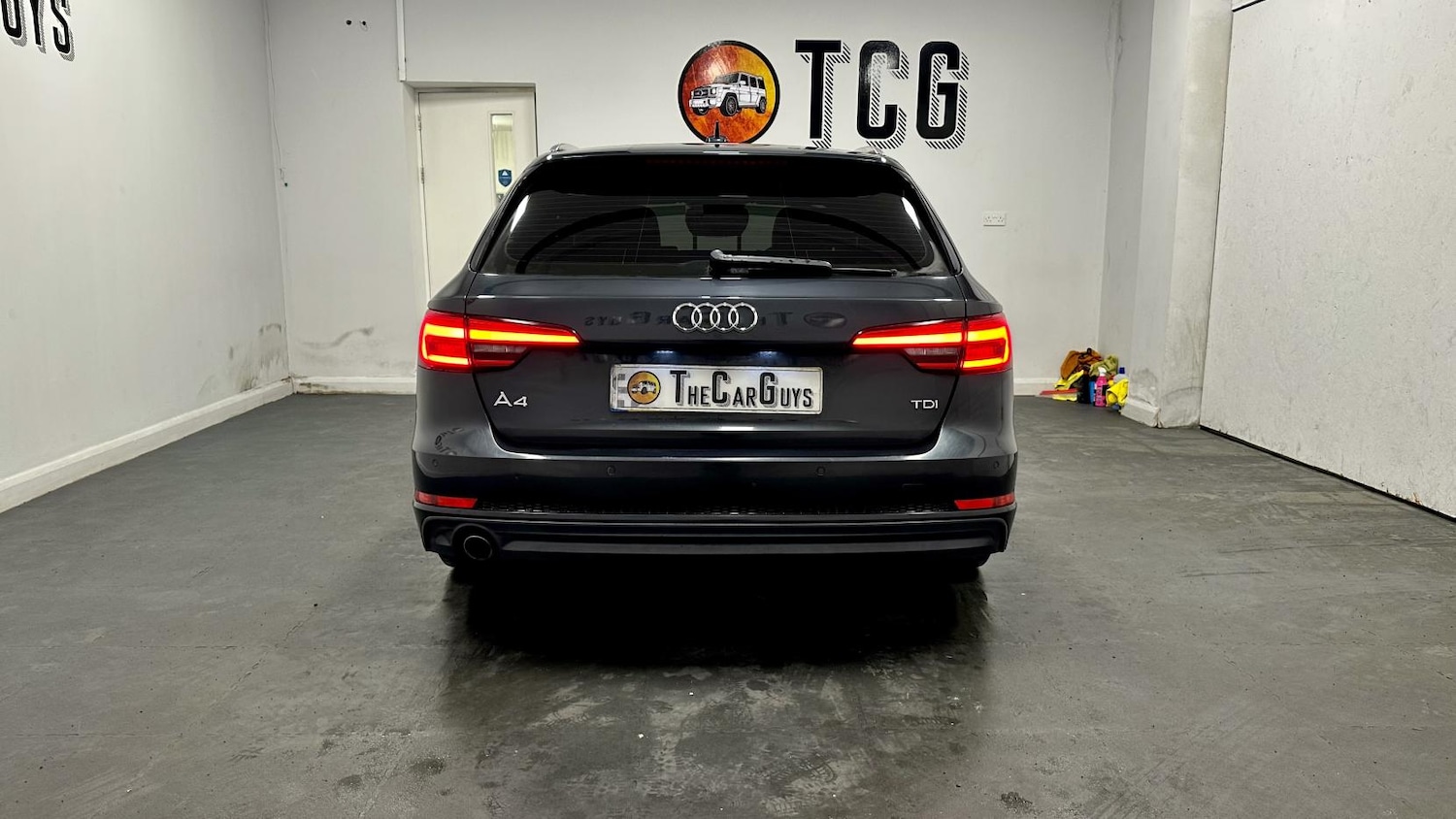 Used Audi A4 2016 for sale - 77251514: Photo 35