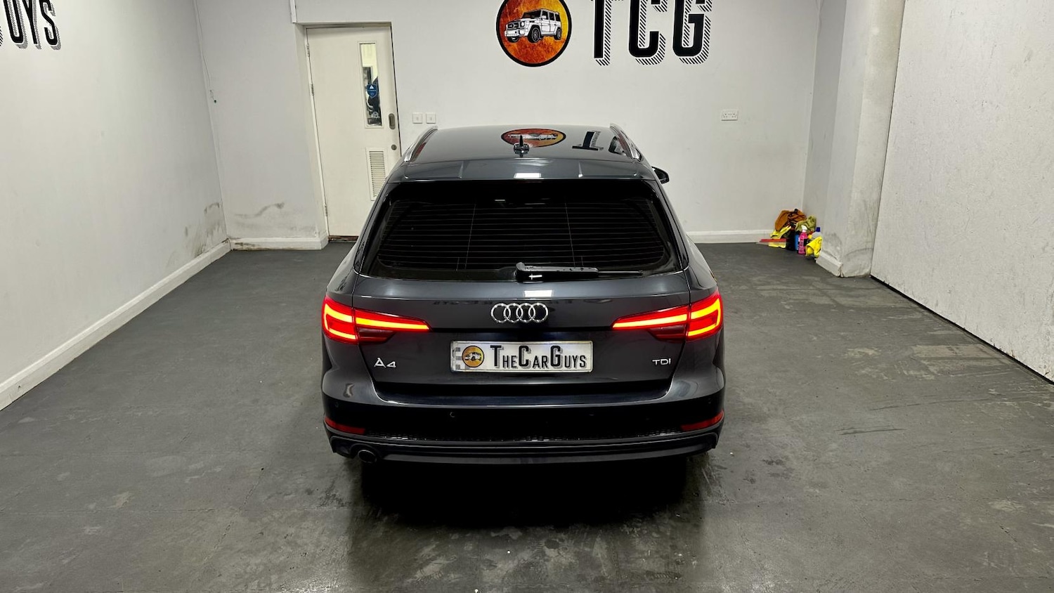 Used Audi A4 2016 for sale - 77251514: Photo 36