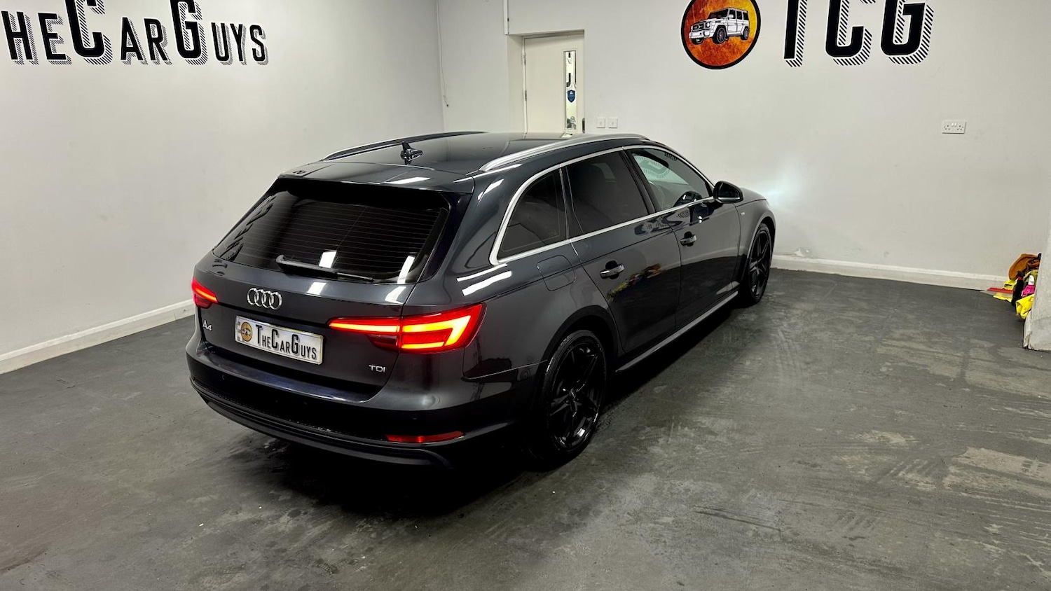 Used Audi A4 2016 for sale - 77251514: Photo 39