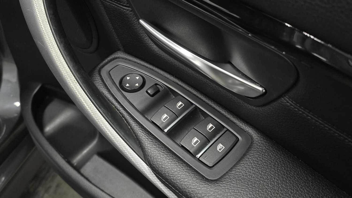 Used BMW 3 Series 2016 for sale - 77438779: Photo 12