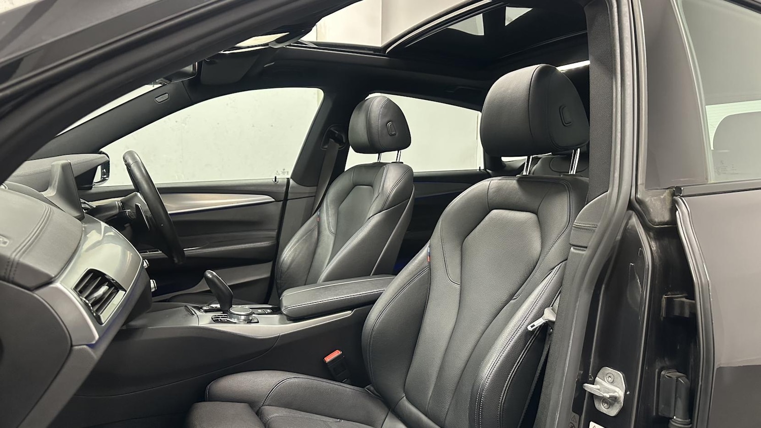 Used BMW 6 Series 2018 for sale - 77822698: Photo 35