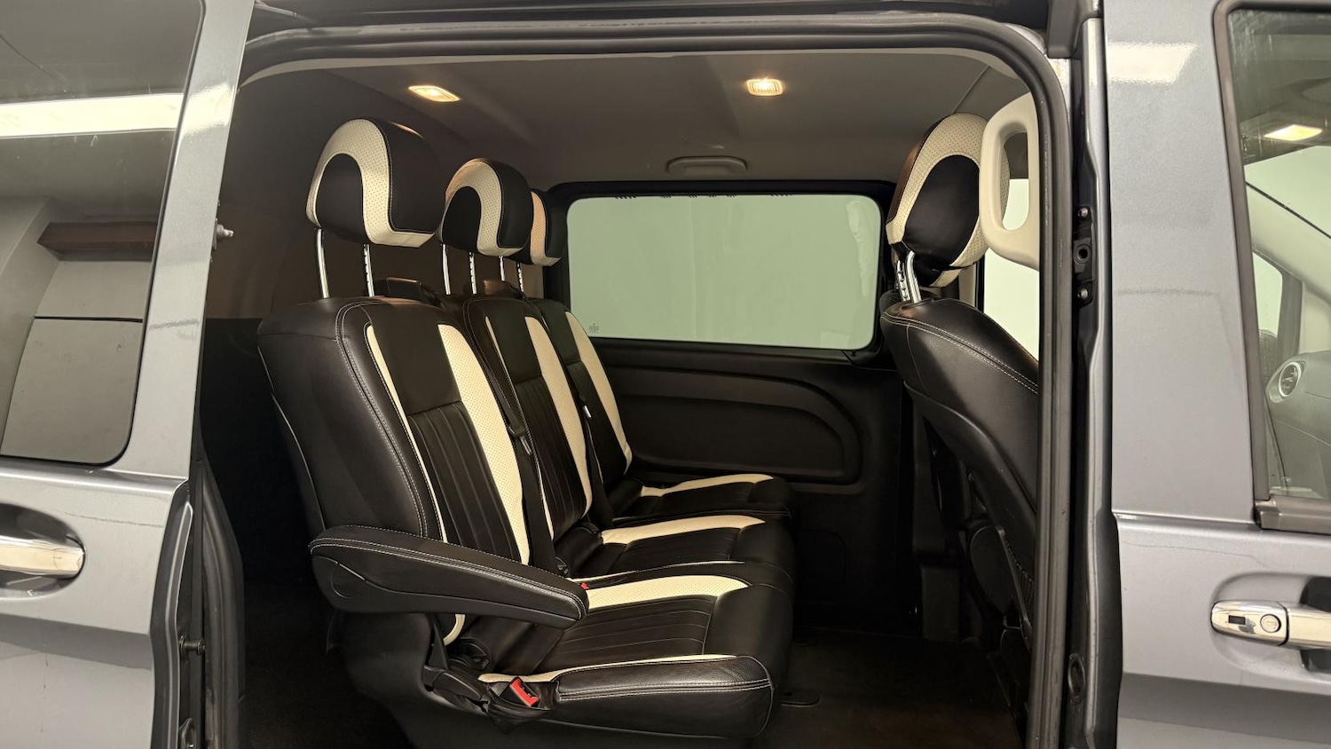 Used Mercedes-Benz Vito 2017 for sale - 77109980: Photo 18