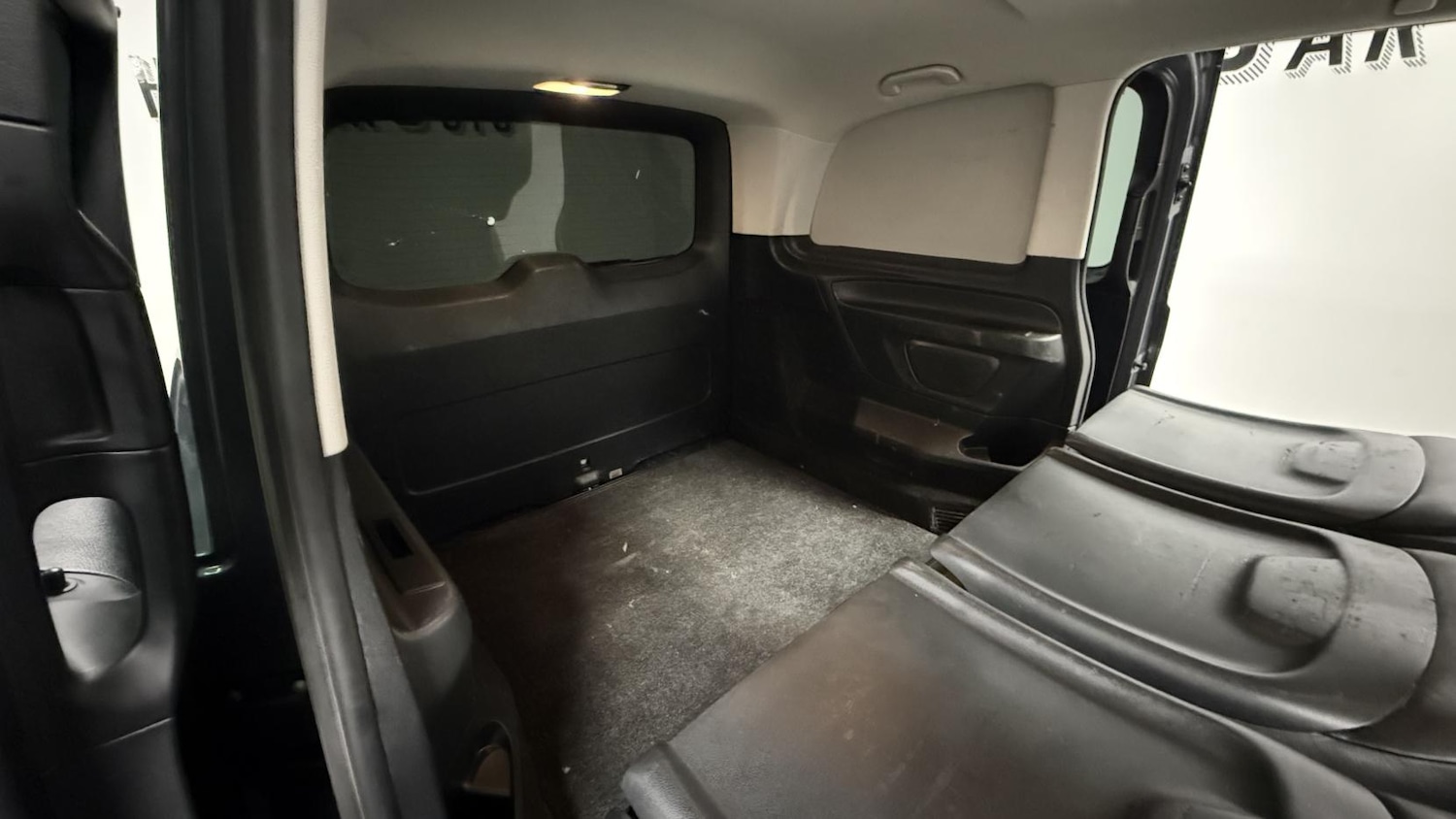 Used Mercedes-Benz Vito 2017 for sale - 77109980: Photo 19