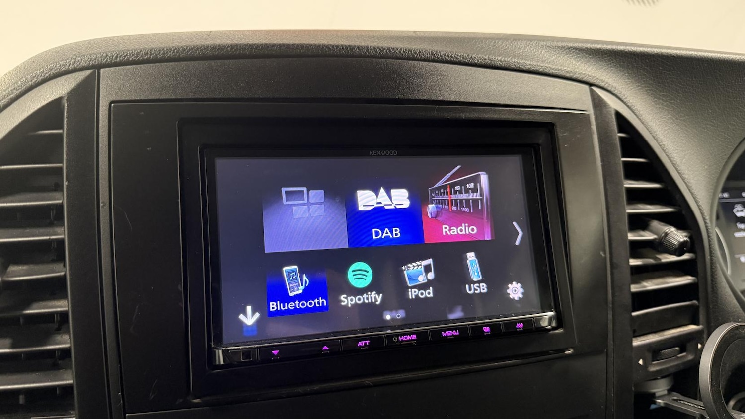 Used Mercedes-Benz Vito 2017 for sale - 77109980: Photo 25