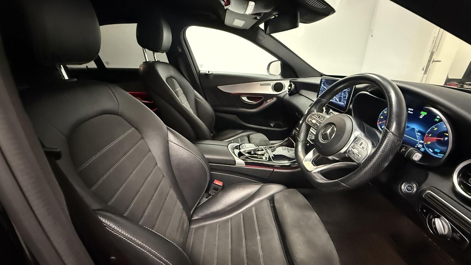 Used Mercedes-Benz C Class 2019 for sale - 78148626: Photo 14